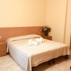 Zimmer mit Queensize-Bett